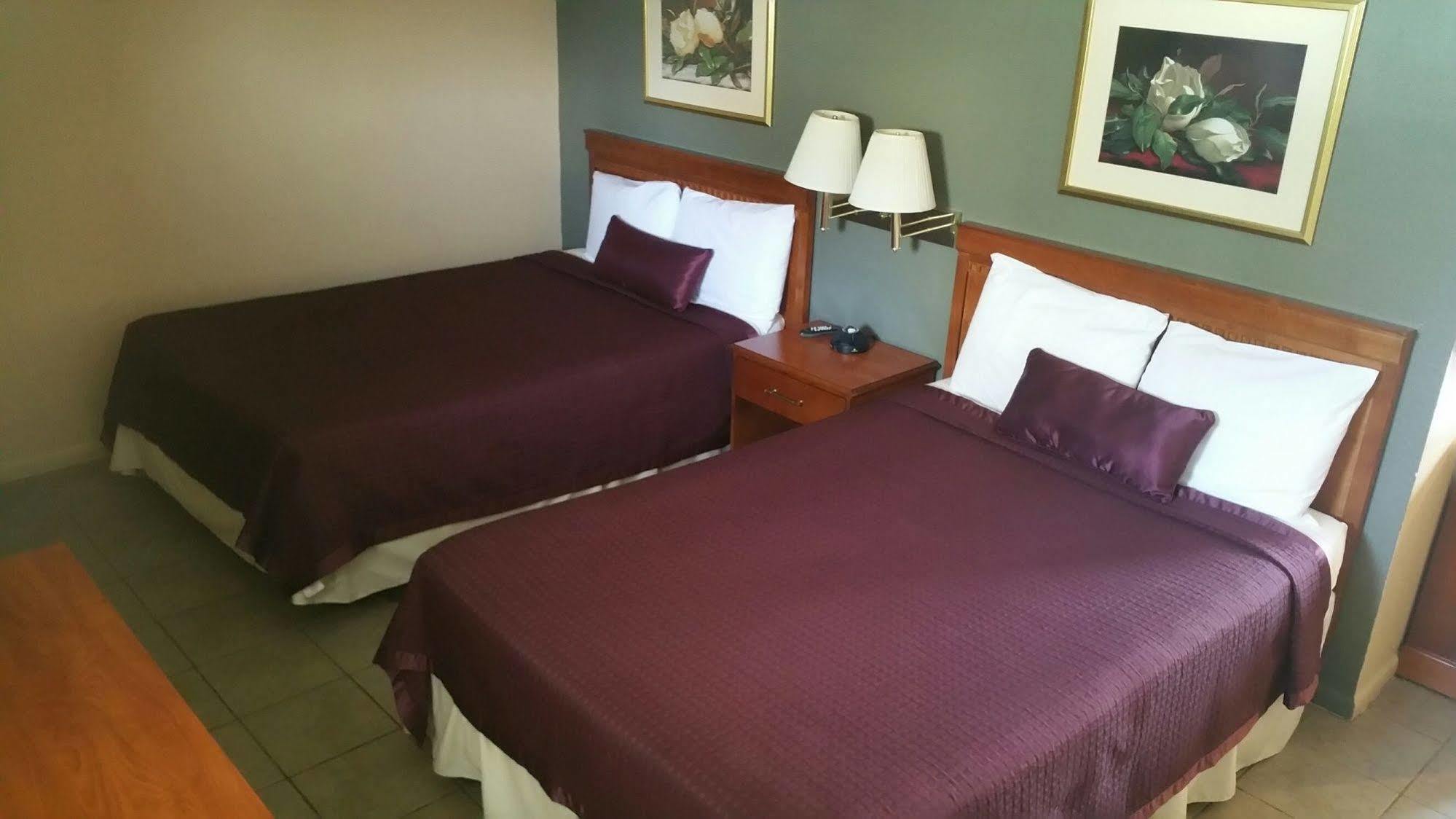 פוינט פלזנט ביץ' Sand Pebble Motor Lodge מראה חיצוני תמונה